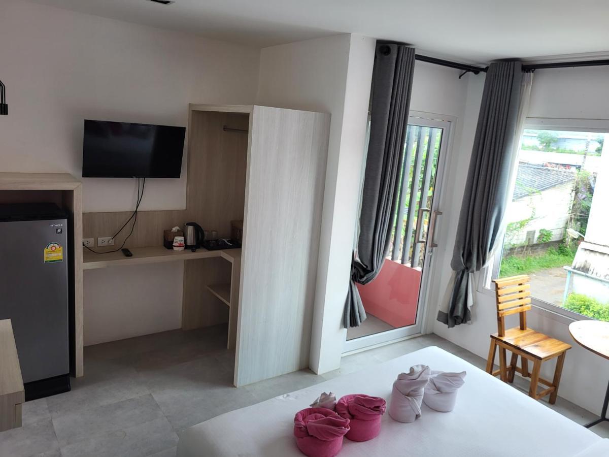 Pinky Hotel By Kanchana (Adults Only) Ko Lanta 外观 照片